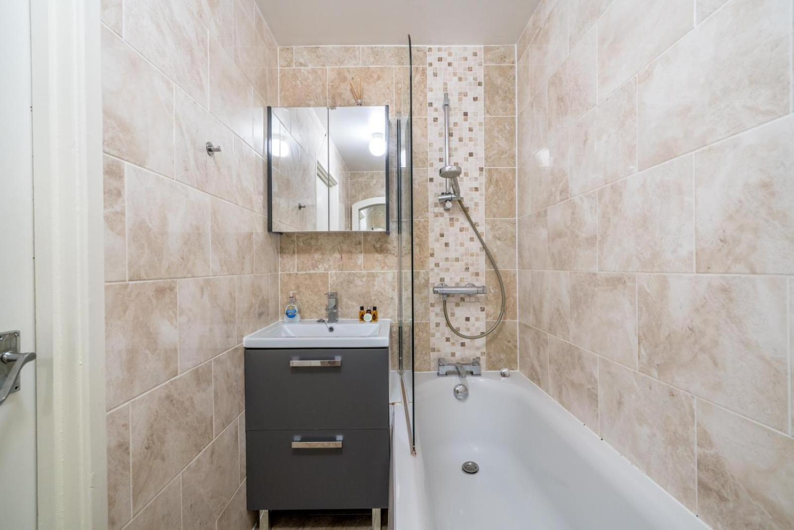 Cozy Apartment In Greater London - 1Br,1 Bath Exterior foto