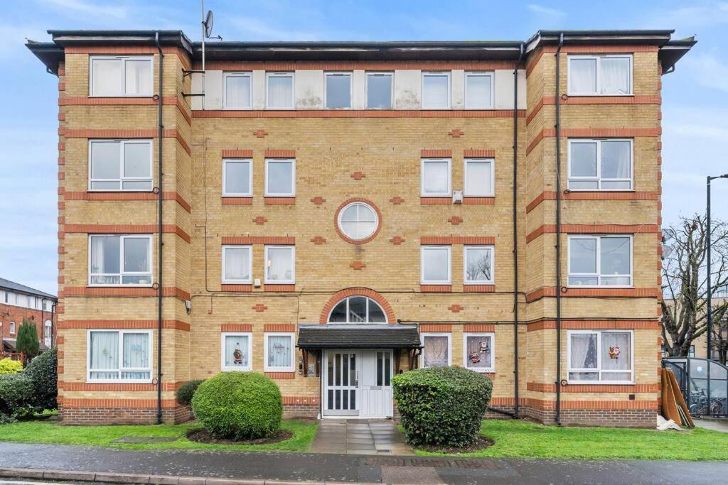 Cozy Apartment In Greater London - 1Br,1 Bath Exterior foto